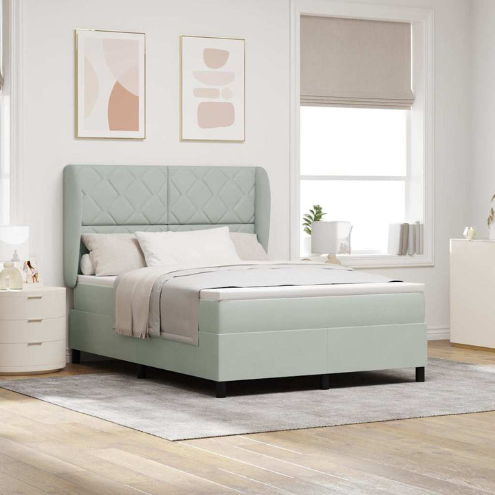 Box spring seng med madras Lysegrå 190 x 140 cm Fløjl