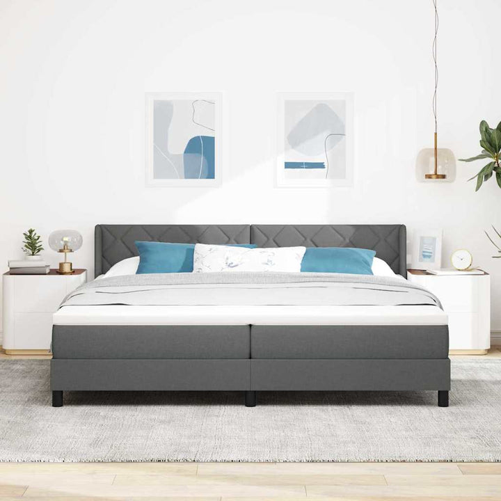 Box spring seng med hovedgærde Mørkegrå 200 x 200 cm Stof