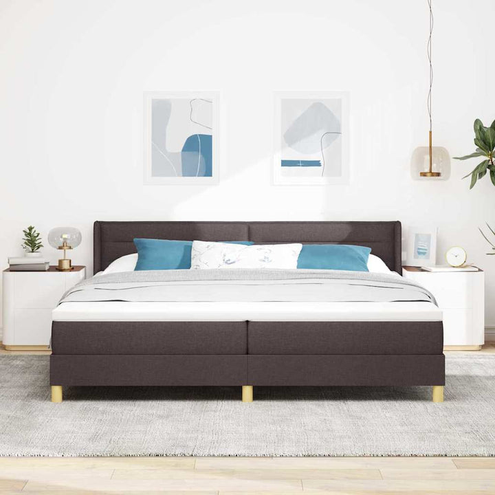 Box spring seng med madras Mørk Brun 200 x 200 cm Stof