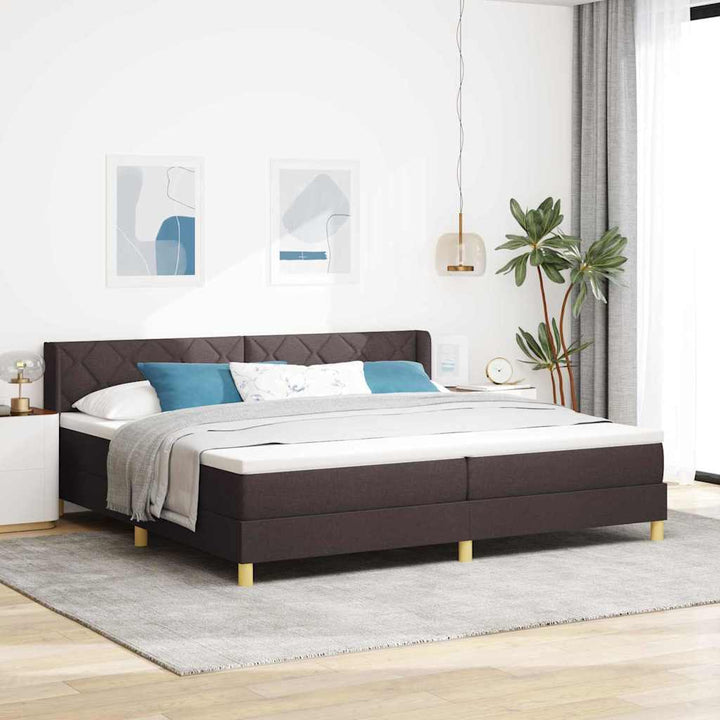 Box spring seng med madras Mørk Brun 200 x 200 cm Stof