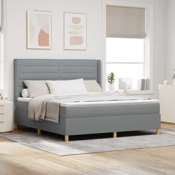 Box spring seng med madras Lysegrå 180 x 200 cm Stof