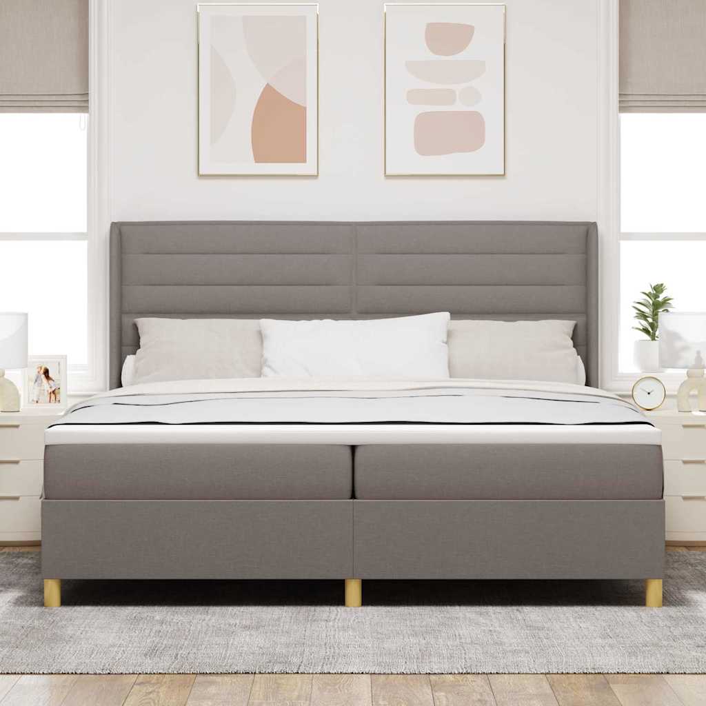 Box spring seng med madras Gråbrun 200 x 200 cm Stof