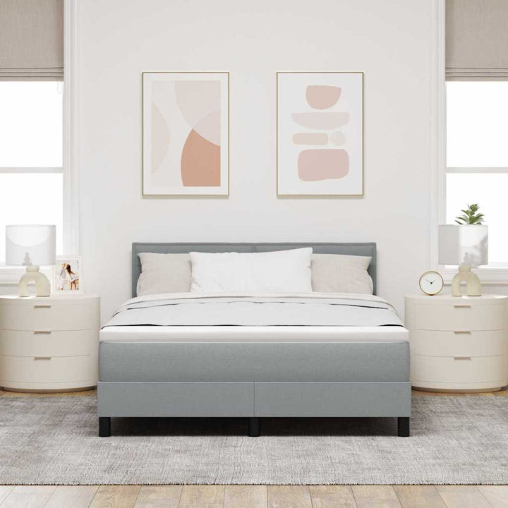 Box spring seng med madras med LED Lysegrå 140 x 200 cm Stof