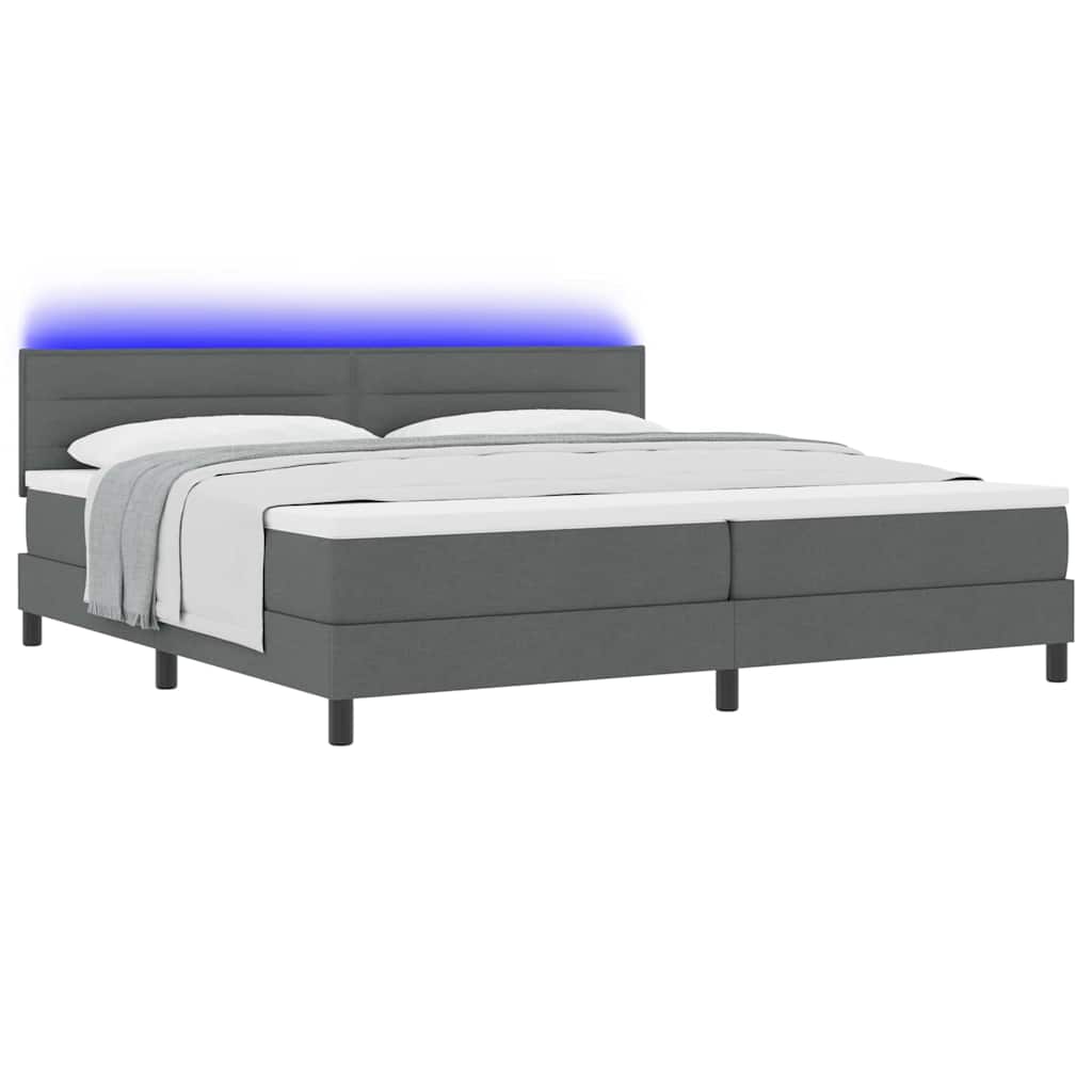 Box spring seng med madras med LED Mørkegrå 200 x 200 cm Stof