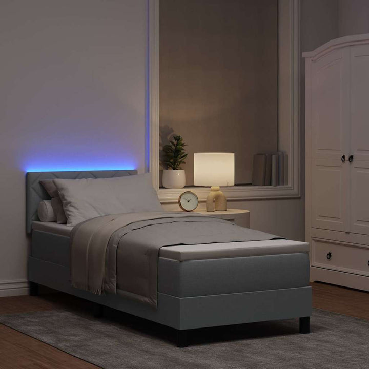 Box spring seng med madras med LED Lysegrå 80 x 200 cm Stof