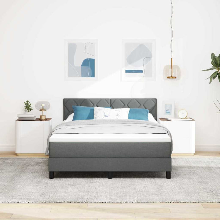 Box spring seng med LED-lysstrimler Mørkegrå 160 x 200 cm Stof