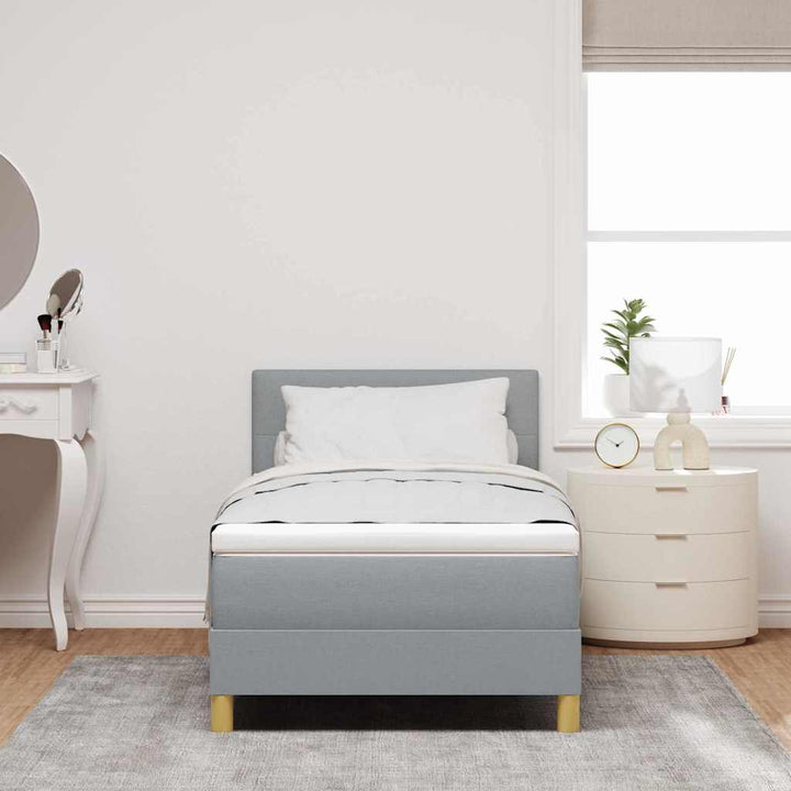 LED Box Spring Bed med LED-lysstrimler Lysegrå 80 x 200 cm Stof