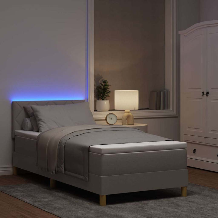 LED Box Spring Bed med LED-lysstrimler Gråbrun 90 x 190 cm Stof