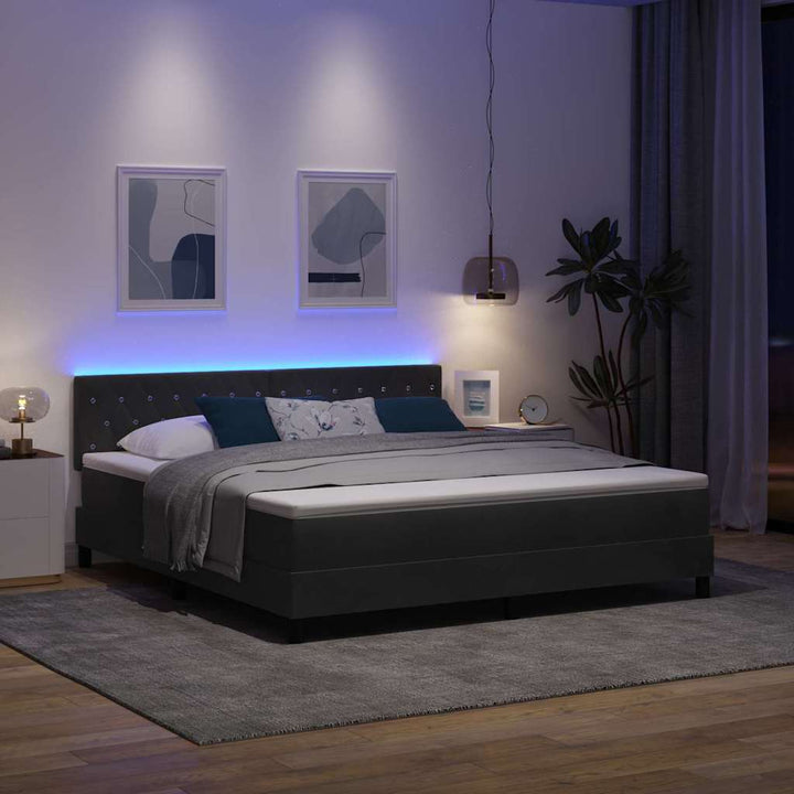 LED Box Spring Bed med madras med LED Sort 180 x 200 cm Fløjl