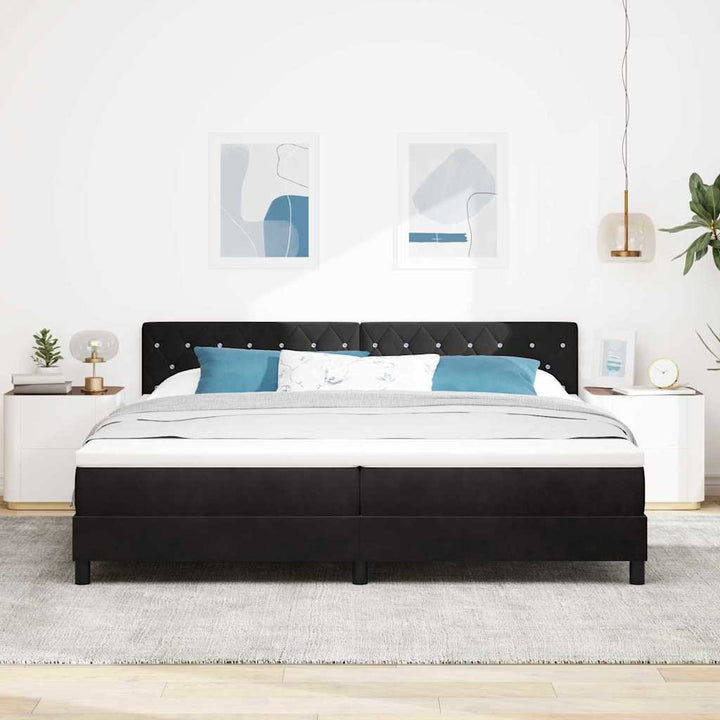 LED Box Spring Bed med hovedgærde Sort 200 x 200 cm Fløjl