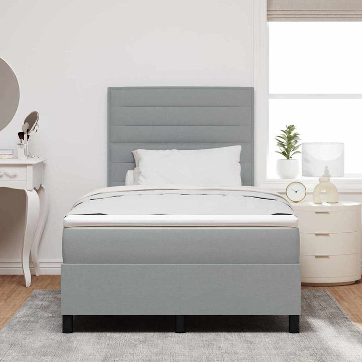 Box spring seng med madras med LED Lysegrå 120 x 190 cm Stof