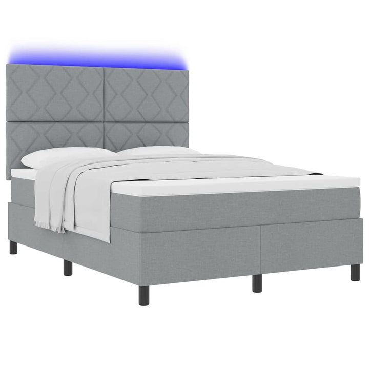 Box spring seng med LED-lysstrimler Lysegrå 140 x 200 cm Stof