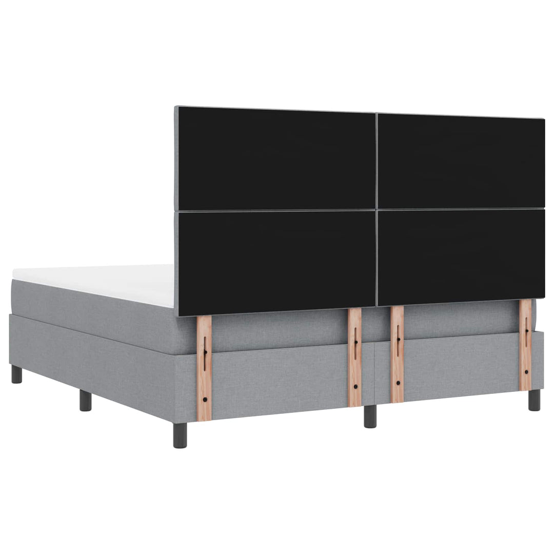 Box spring seng med LED-lysstrimler Lysegrå 180 x 200 cm Stof