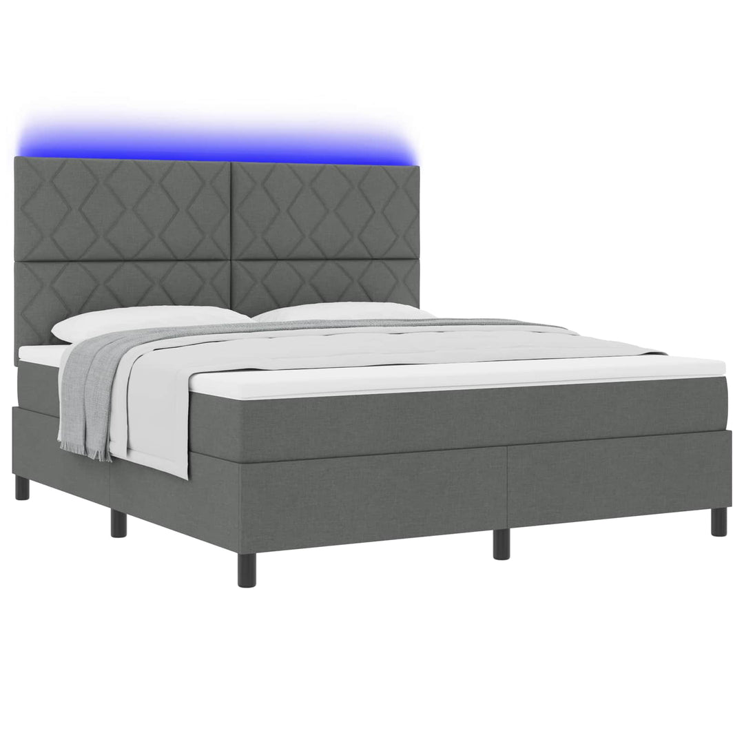 Box spring seng med LED-lysstrimler Mørkegrå 180 x 200 cm Stof