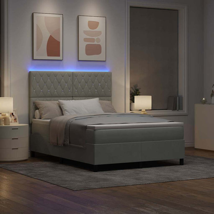 LED Box Spring Bed med madras Lysegrå 140 x 200 cm Fløjl