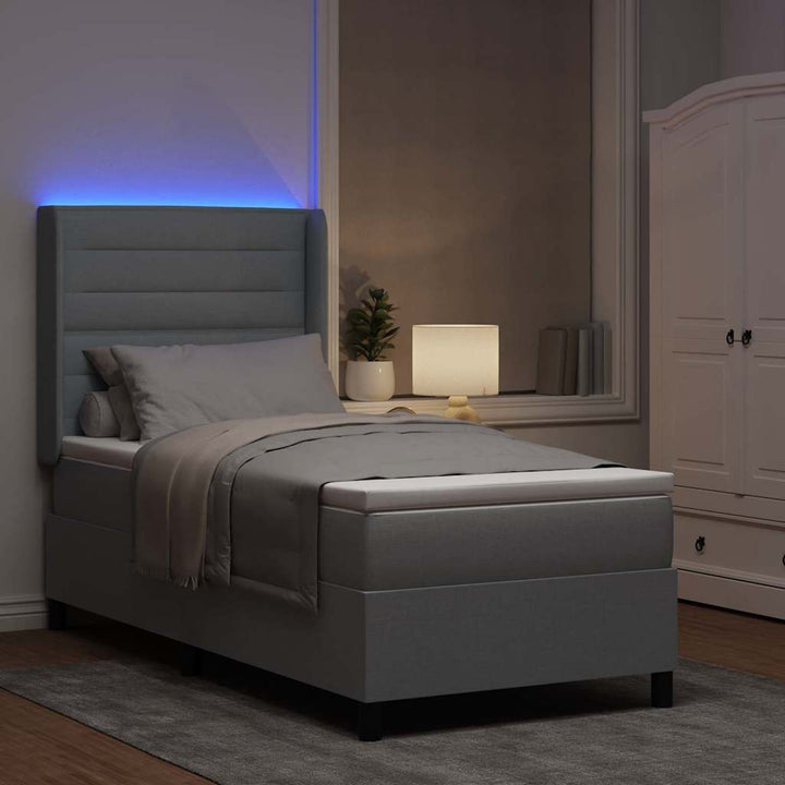 LED Box Spring Bed med madras Lysegrå 100 x 200 cm Stof