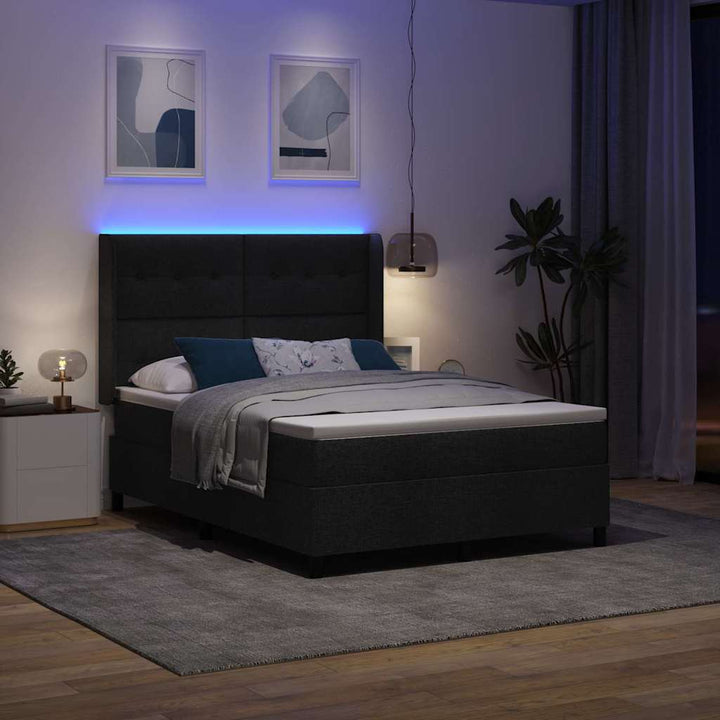 LED Box Spring Bed med hovedgærde Sort 140 x 190 cm Stof