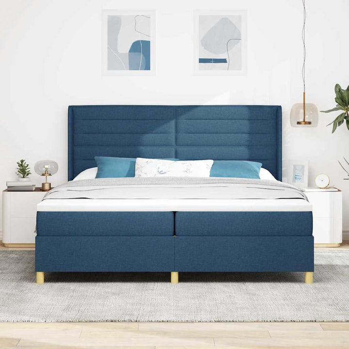 Box spring seng med LED-lysstrimler Blå 200 x 200 cm Stof
