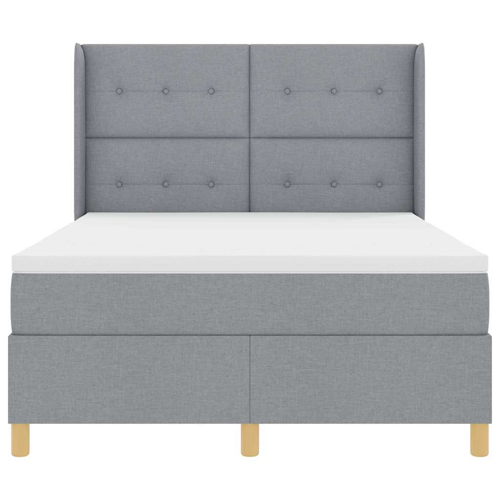 Box spring seng med LED-lysstrimler Lysegrå 140 x 190 cm Stof