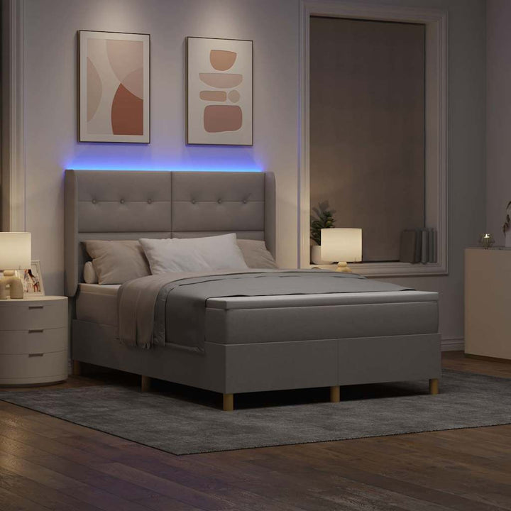 Box spring seng med LED-lysstrimler Gråbrun 160 x 200 cm Stof