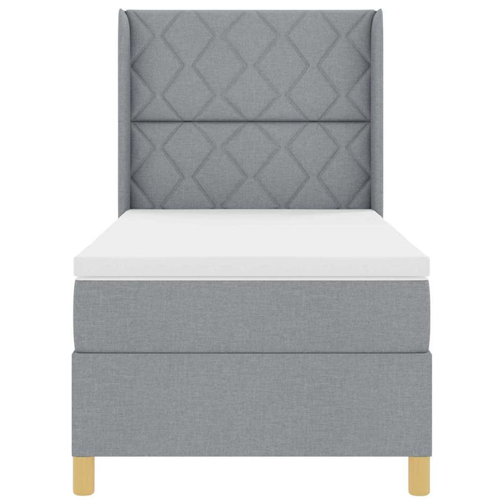 Box spring seng med LED-lysstrimler Lysegrå 90 x 200 cm Stof
