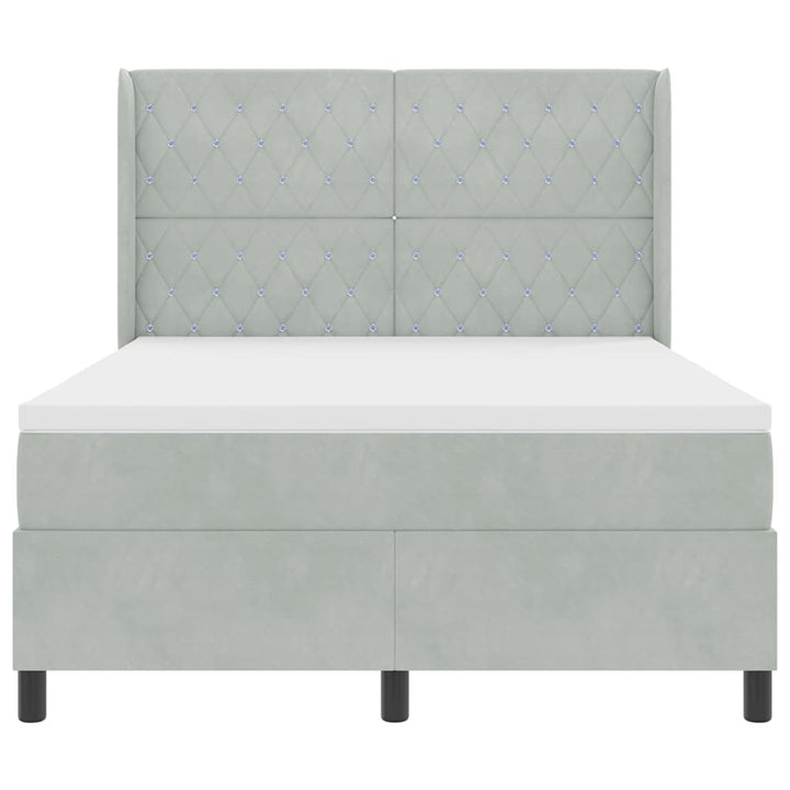 Box spring seng med LED-lysstrimler Lysegrå 140 x 190 cm Fløjl
