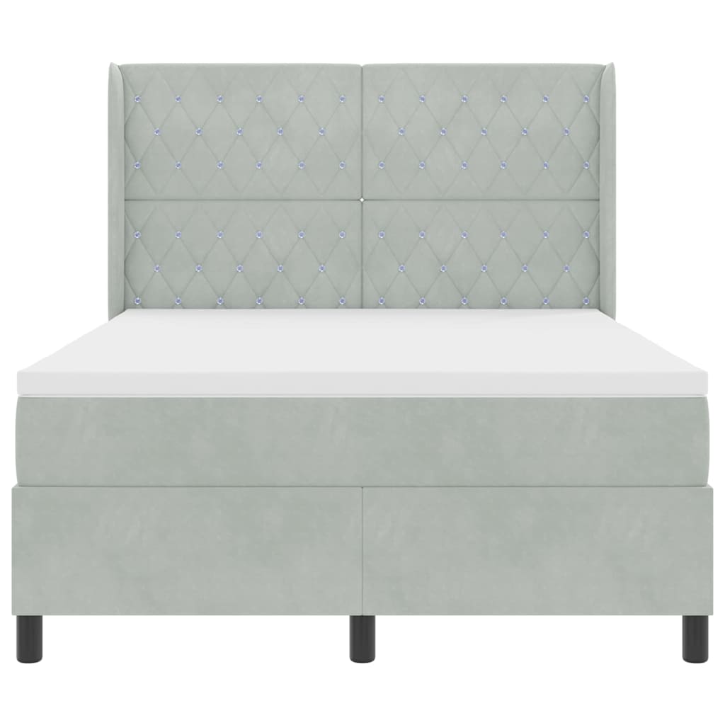 Box spring seng med LED-lysstrimler Lysegrå 140 x 200 cm Fløjl