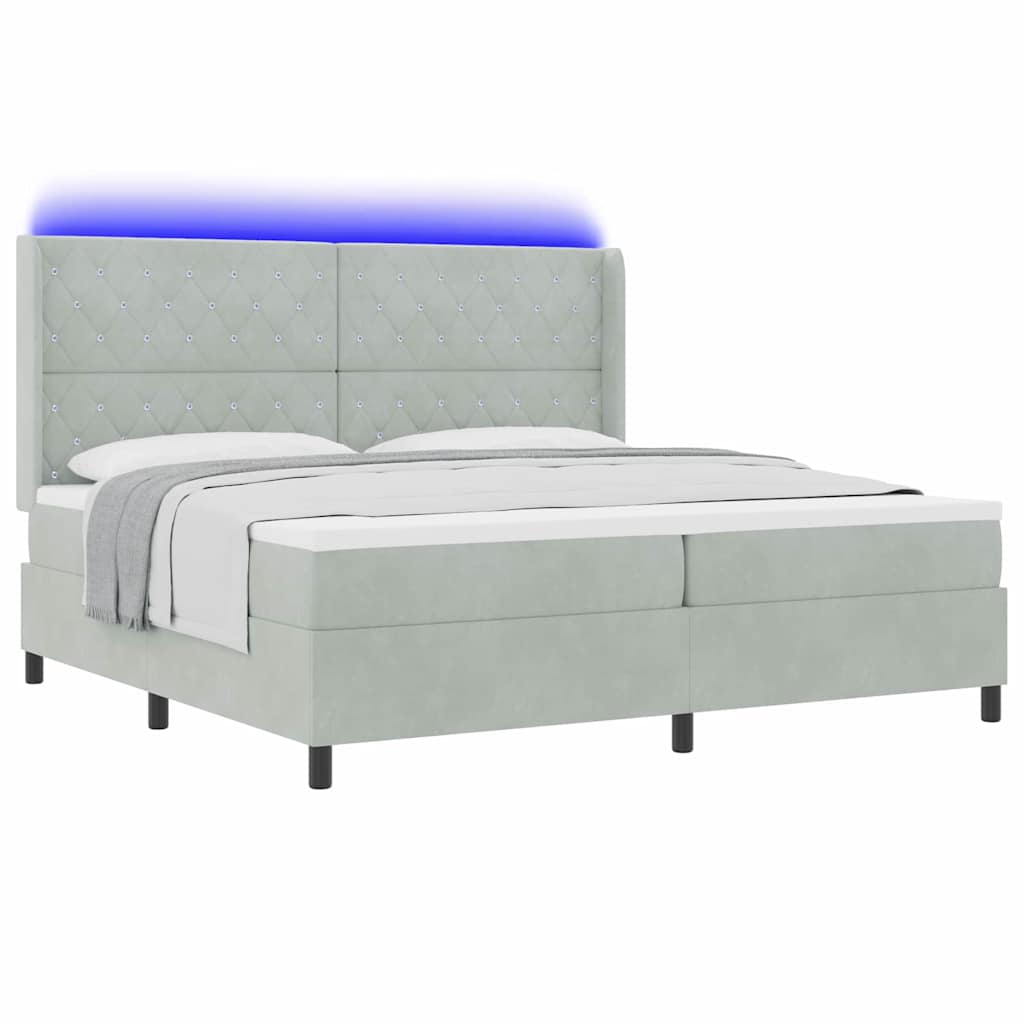 Box spring seng med madras med LED Lysegrå 200 x 200 cm Fløjl
