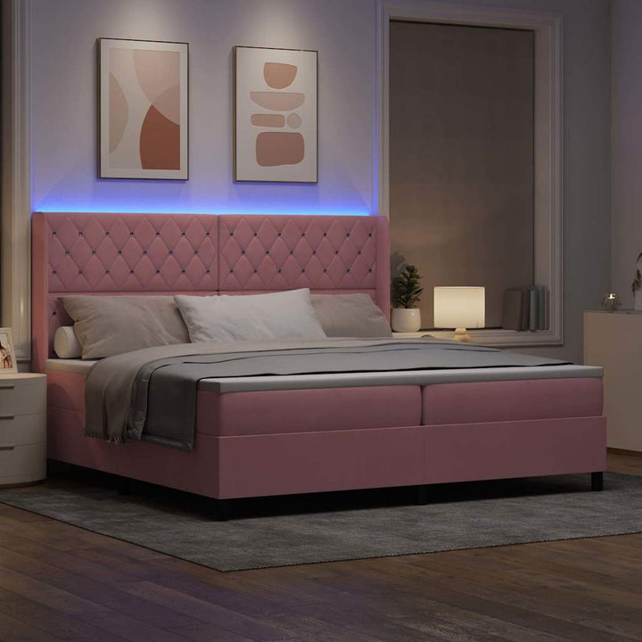 Box spring seng med madras med LED Lyserød 200 x 200 cm Fløjl