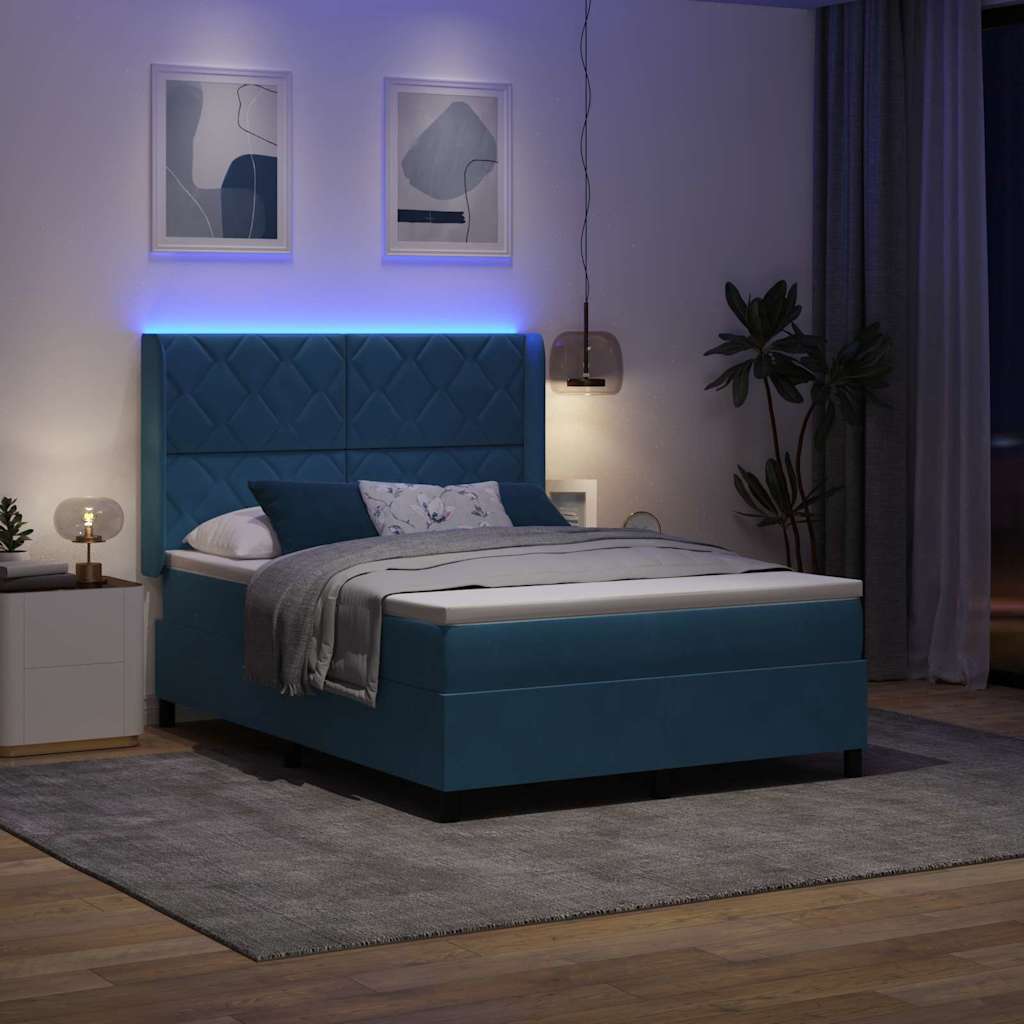 Box spring seng med LED-lysstrimler Blå 140 x 190 cm Fløjl