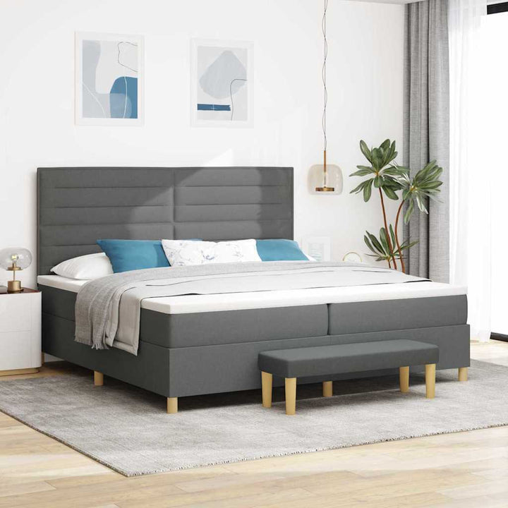 Box spring seng med madras Mørkegrå 200 x 200 cm Stof