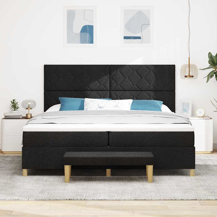 Box spring seng med madras Sort 200 x 200 cm Stof