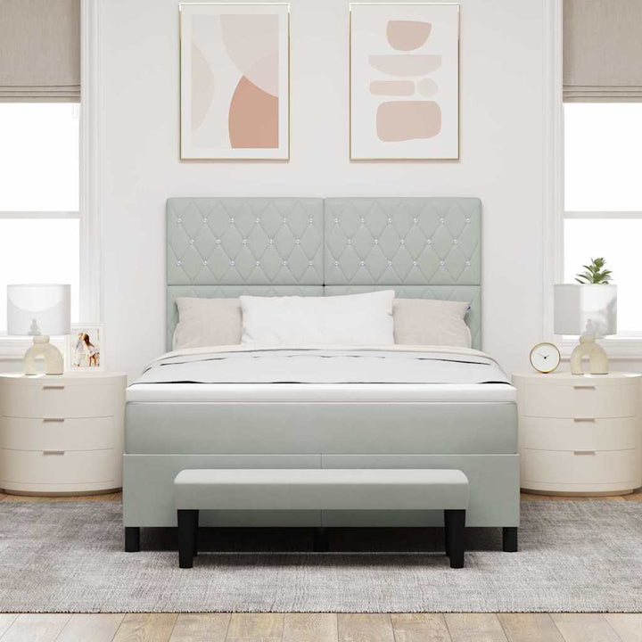 Box spring seng med hovedgærde Lysegrå 190 x 140 cm Fløjl