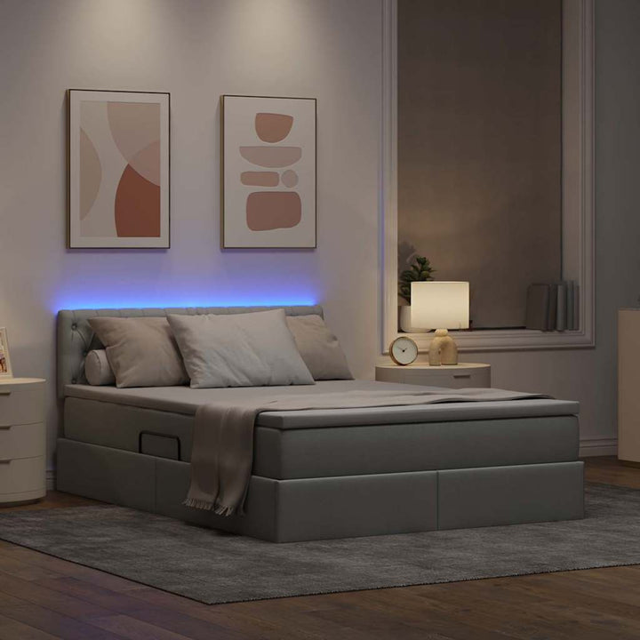 LED opbevarings seng med madras Lysegrå 140 x 190 cm Stof