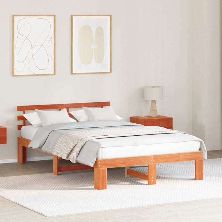 Sengestel med hovedgærde Voks brun 135 x 190 cm Massiv fyrretræ