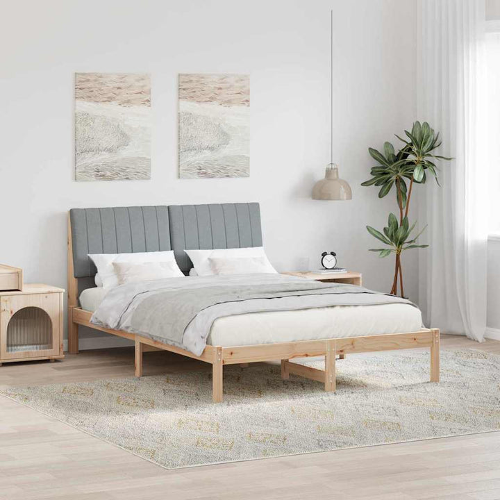 Sengestel med hovedgærde Brun 135 x 190 cm Massiv fyrretræ