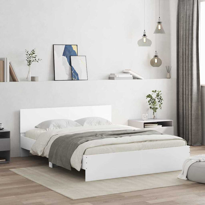 Sengestel med hovedgærde Hvid 152 x 203 cm Konstrueret træ