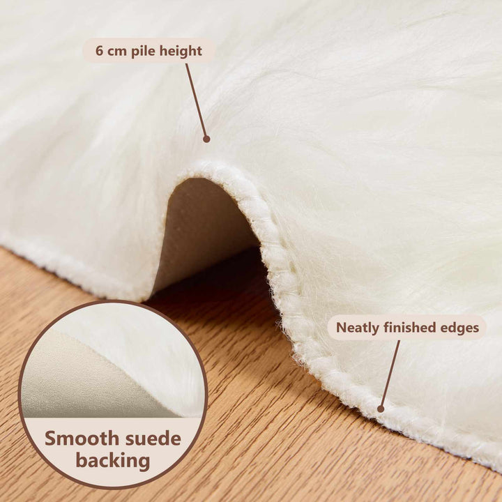 Fuskobbel lammeskindstæppe TAFALLA Hvid Ø 160 cm Polyester