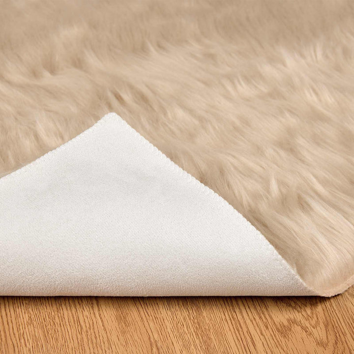 Fuskobbel lammeskindstæppe TAFALLA Beige 160 x 160 cm Polyester