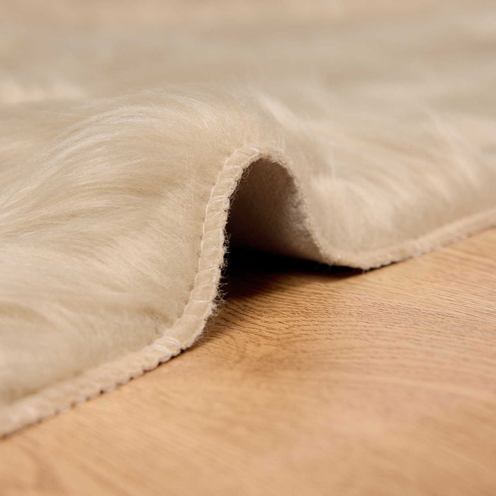 Fuskobbel lammeskindstæppe TAFALLA Beige 160 x 160 cm Polyester