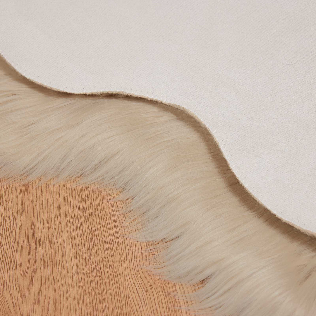 Fuskobbel lammeskindstæppe TAFALLA Beige 80 x 120 cm Polyester