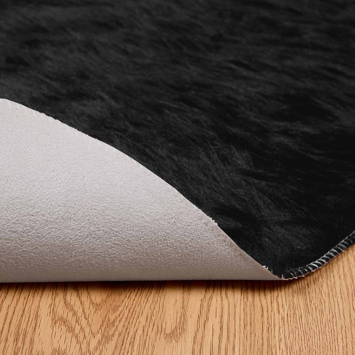 Fuskobbel lammeskindstæppe TAFALLA Sort Ø 160 cm Polyester