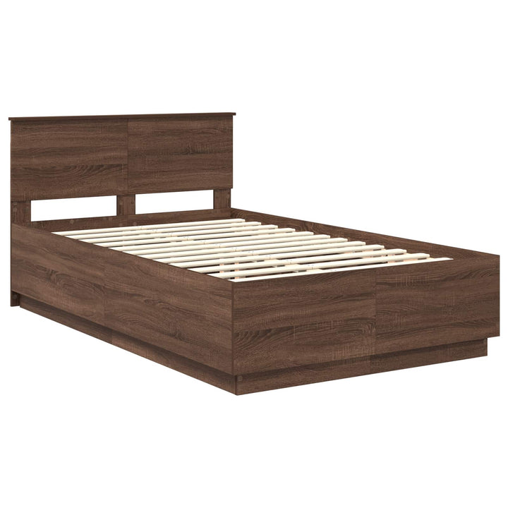 Sengestel med hovedgærde Brun eg 135 x 190 cm Konstrueret træ