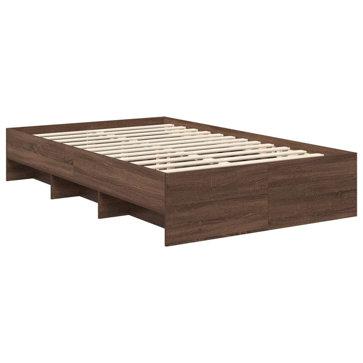 Sengestel med hovedgærde Brun eg 137 x 203 cm Konstrueret træ