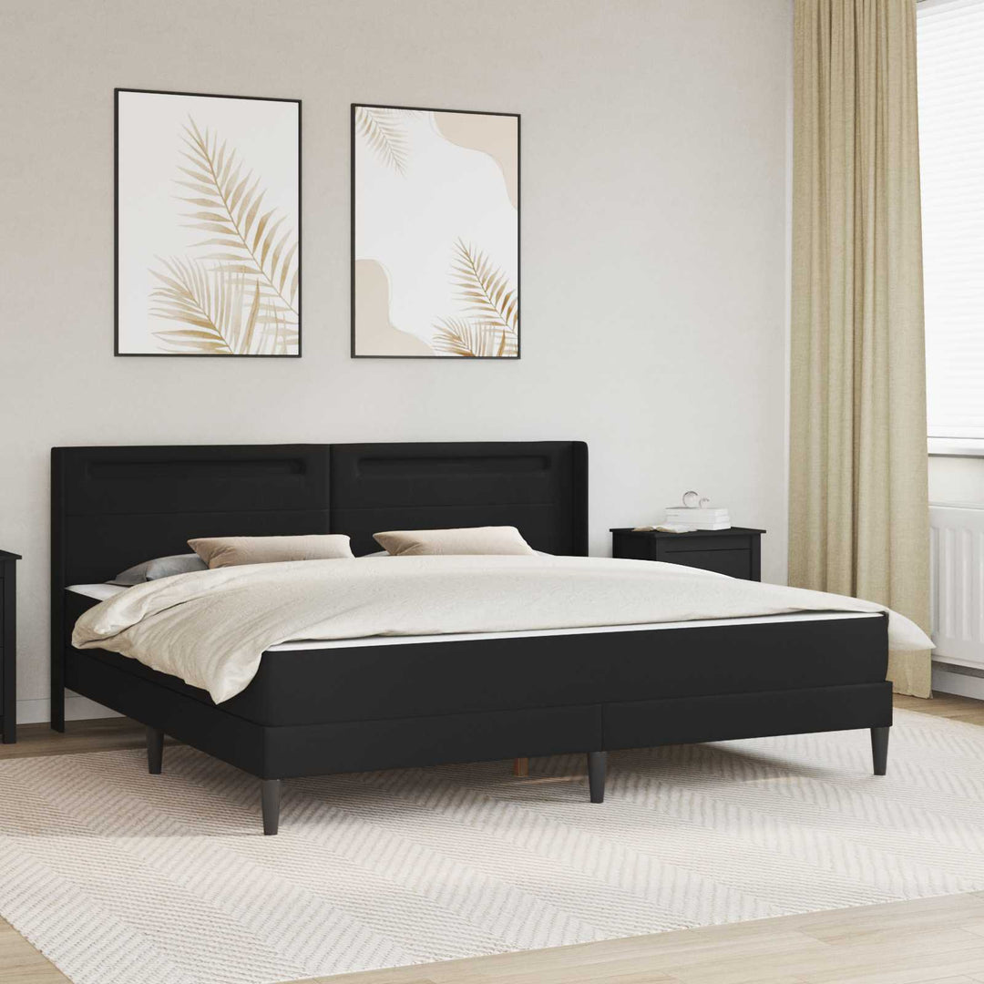 Sengestel med LED-lysstrimler Sort 180 x 200 cm Kunstlæder