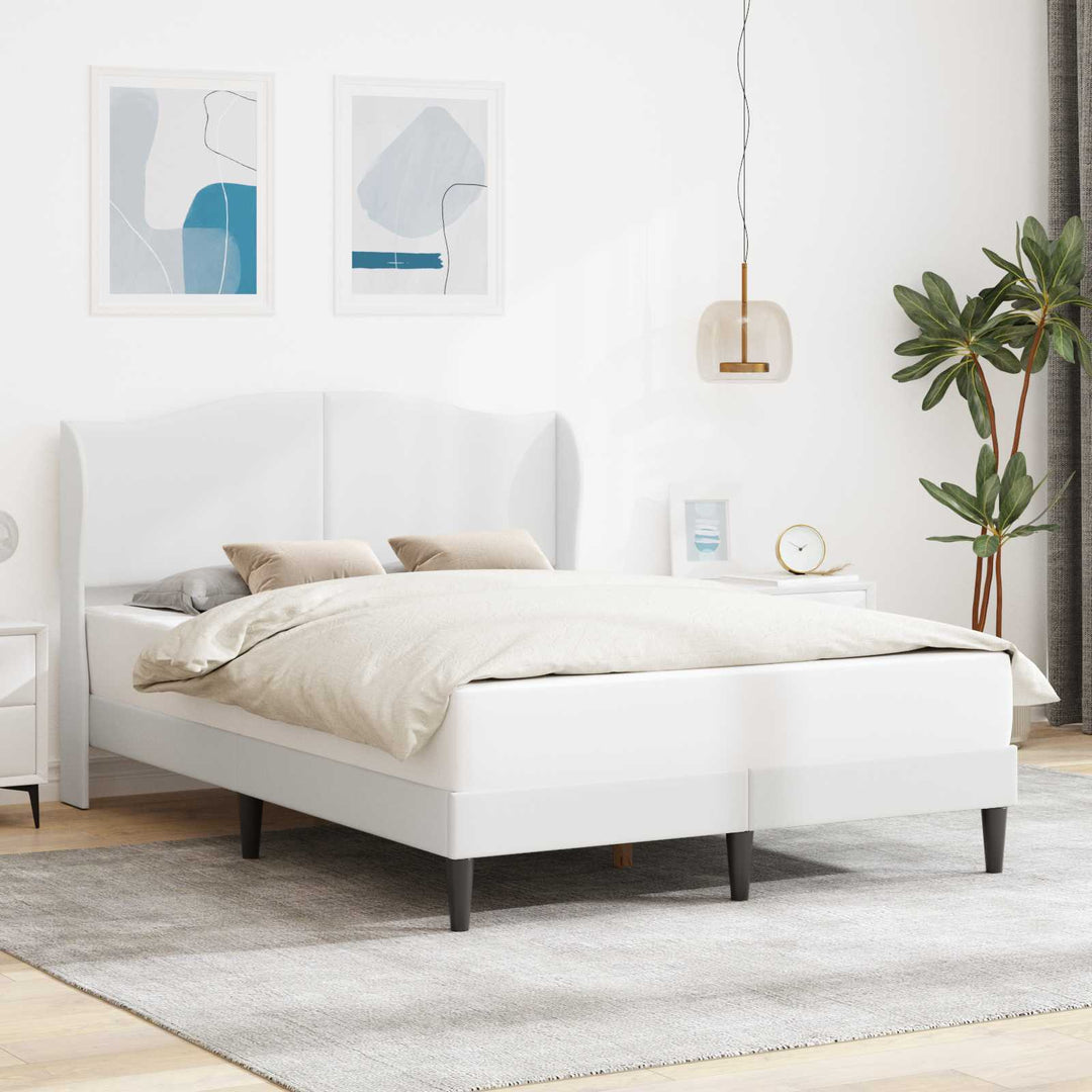 Sengestel med hovedgærde Hvid 140 x 200 cm Kunstlæder