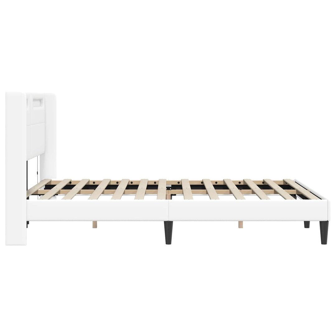 Sengestel med LED-lysstrimler Hvid 140 x 190 cm Kunstlæder
