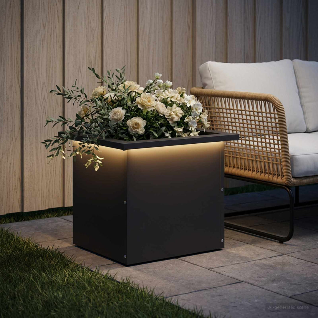 Plantekasse med LED Sort 30 x 40 x 30 cm Stål