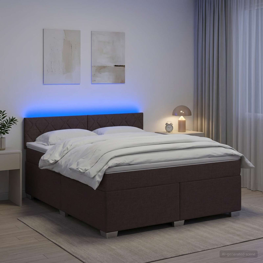 Box Spring Seng med Madras og LED Mørk Brun 140 x 190 cm Stof
