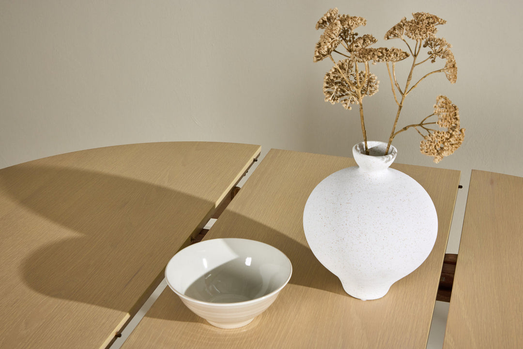 Venture Home Gilda Dining Table ø110 (+40cm) - Whitewash /